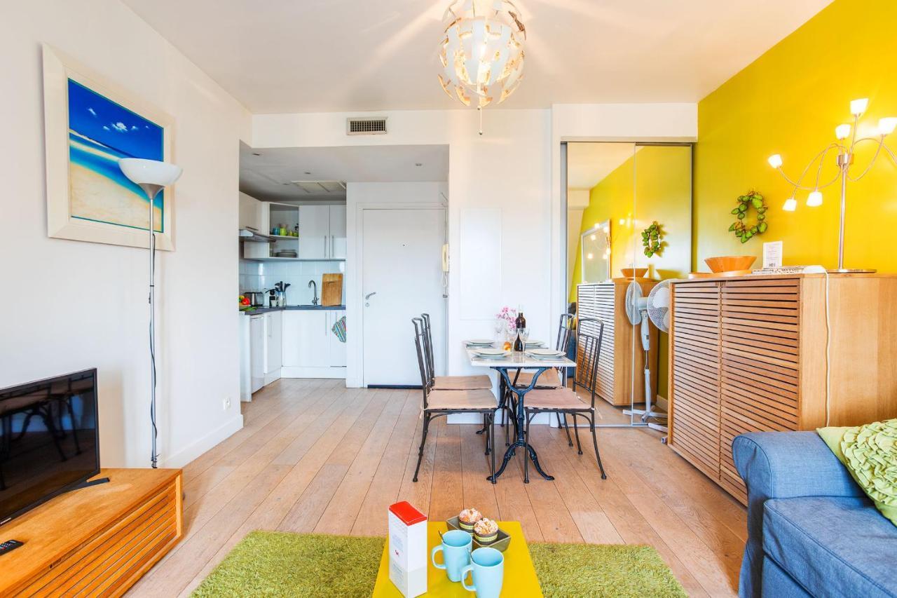 ניס Hugo Park Ap4221 By Riviera Holiday Homes מראה חיצוני תמונה